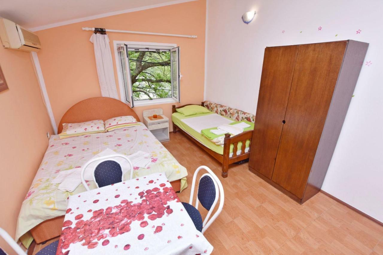 Apartments Siljak Petrovac 외부 사진