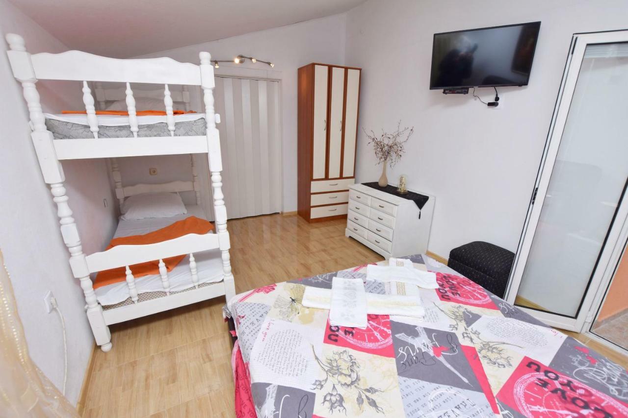 Apartments Siljak Petrovac 외부 사진
